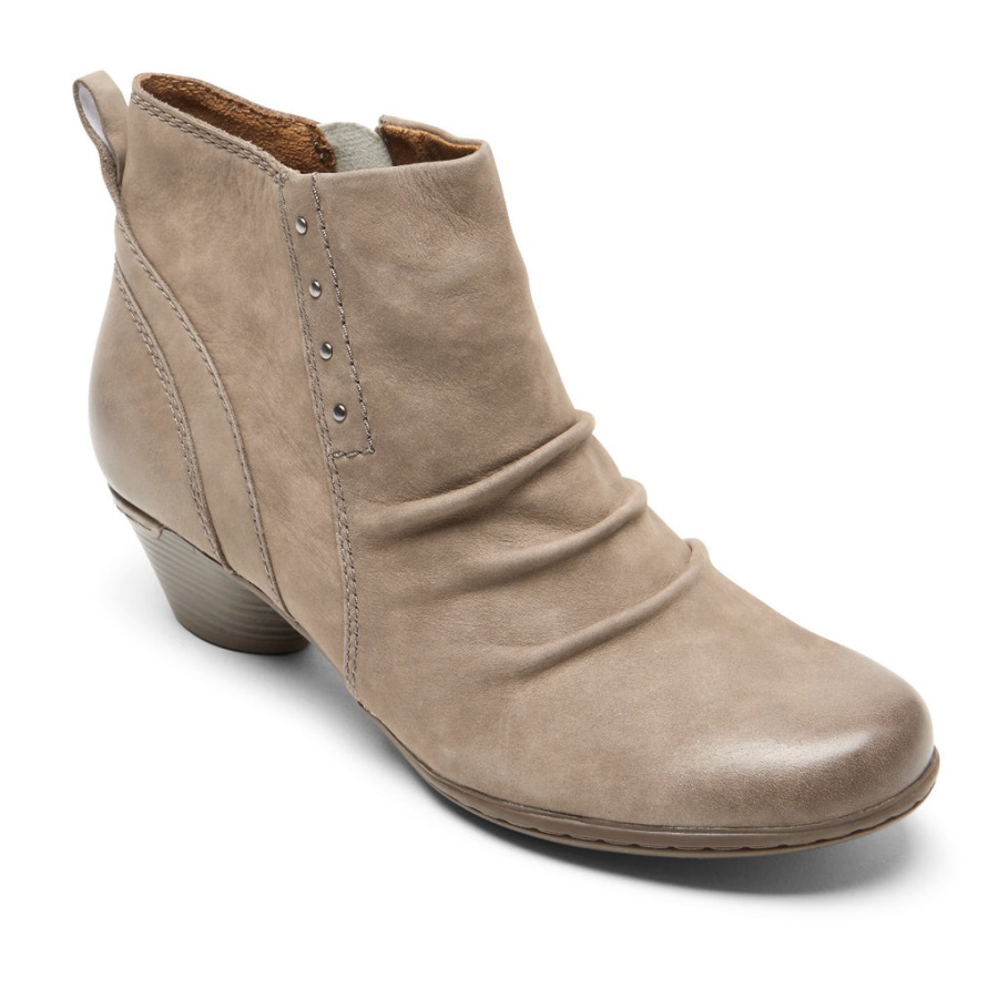 Bota Feminina De Louro Rebitada Pedra Nobuck Rockport